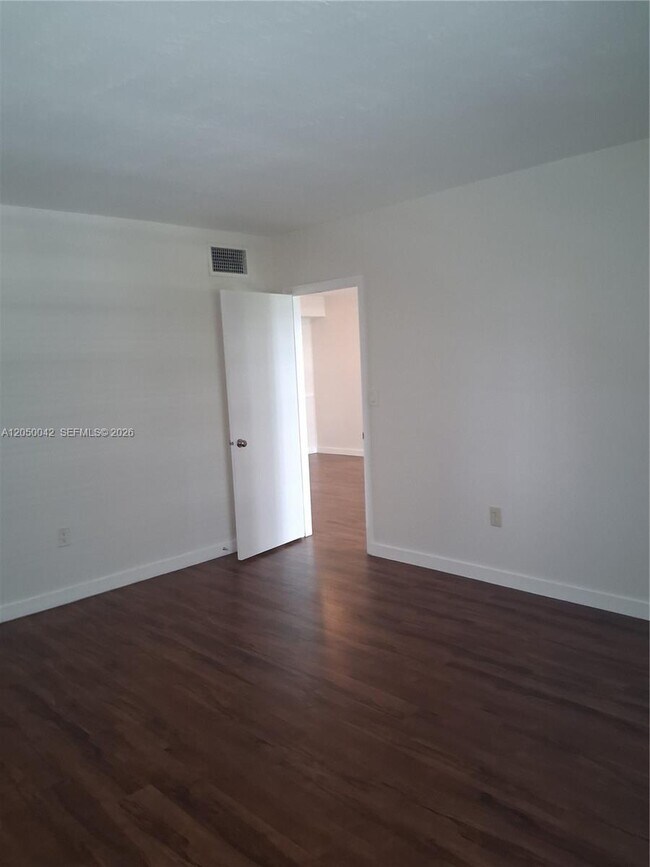 Building Photo - 8315 SW 72nd Ave
