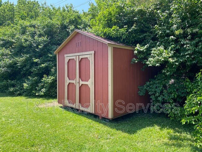 Building Photo - 4437 Mellen Ct