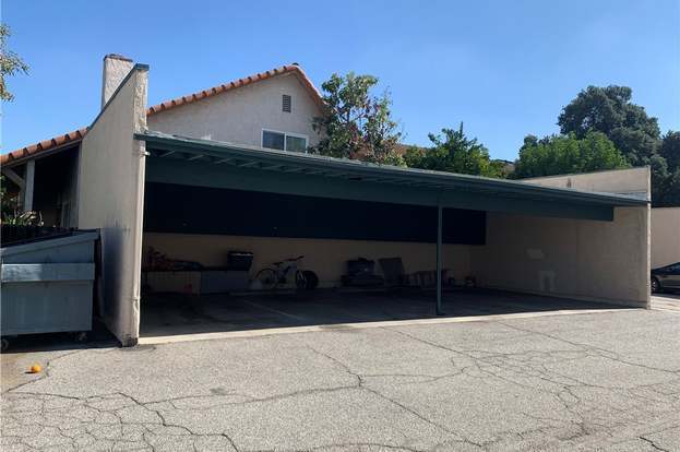 Building Photo - 656 Lemar Park Dr