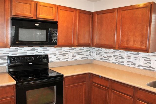 Building Photo - 12732 Northern Pine Dr