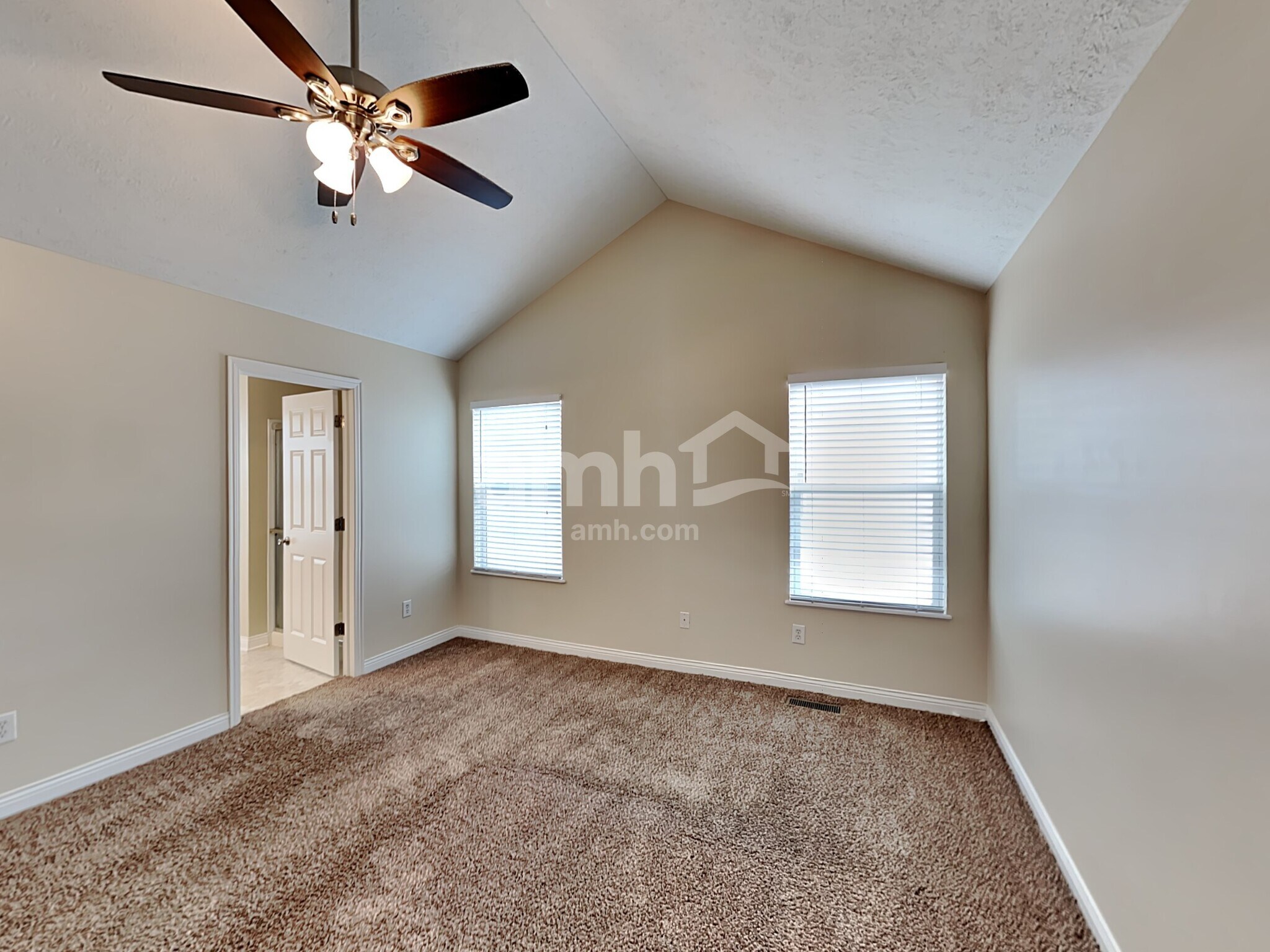 Building Photo - 7181 Normanton Dr