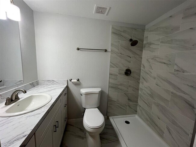 Building Photo - 4365 Wynkoop Cir