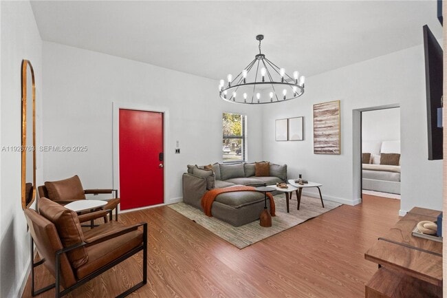 Building Photo - 601 SW 1st St