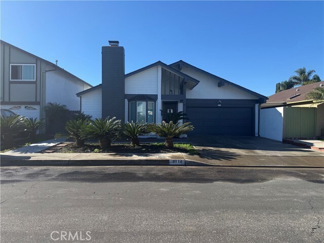 Building Photo - 3714 S Parton St