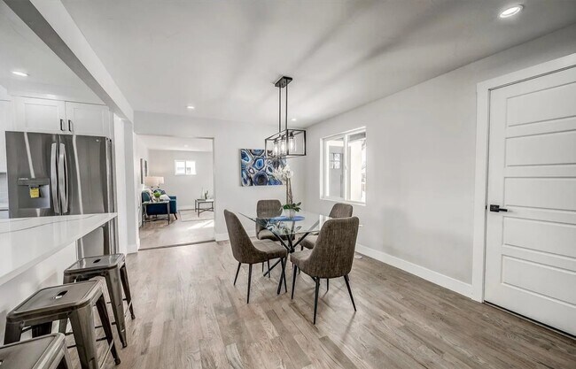 Building Photo - 3240 Dexter St