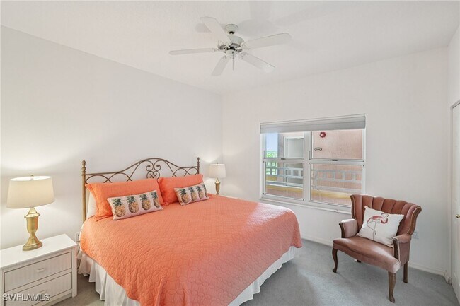 Building Photo - 260 Barefoot Beach Blvd