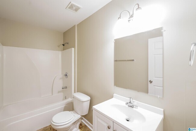 Building Photo - 1030 Moonlite Dr