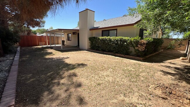 Building Photo - Remodeled Single Story West Lancaster Home