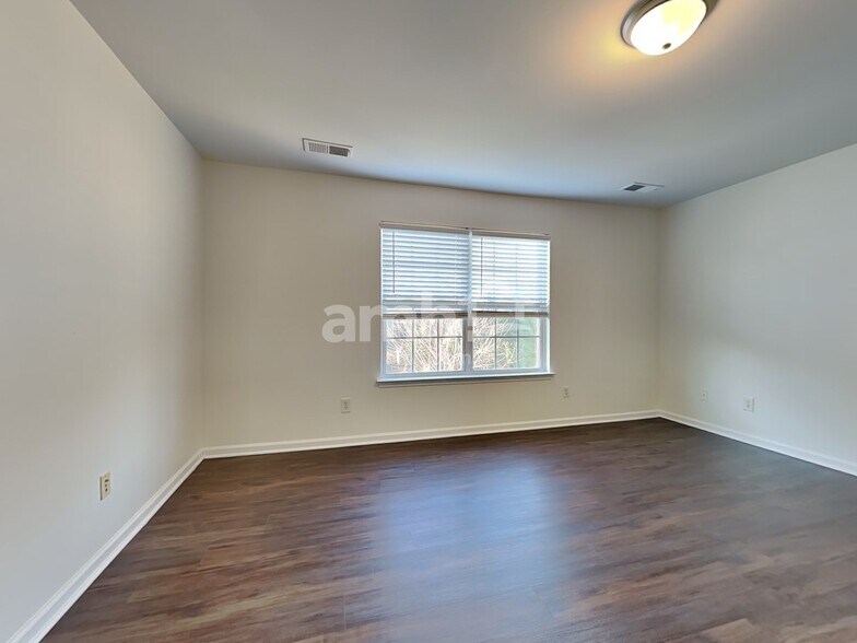 Building Photo - 7202 Sutter Creek Ln