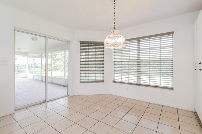 Building Photo - "Charming 3-Bed, 2-Bath Home in Hudson, FL...