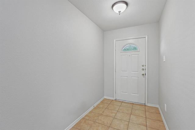 Building Photo - 1724 Trego Dr