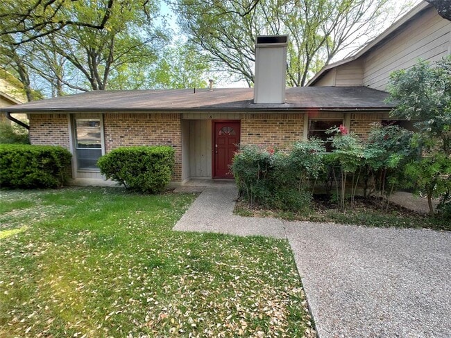 Primary Photo - 6307 Shadow Valley Dr