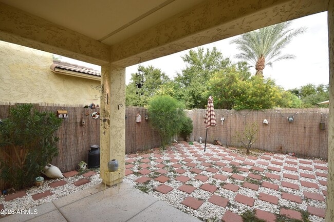 Building Photo - 7117 N 73rd Dr
