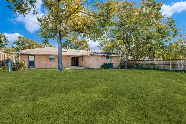 Building Photo - 9123 Aldwick Dr