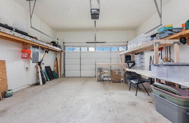 Building Photo - 7809 Bexley Ln
