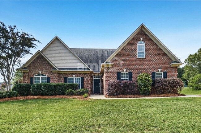 Building Photo - 133 Graywood Ct