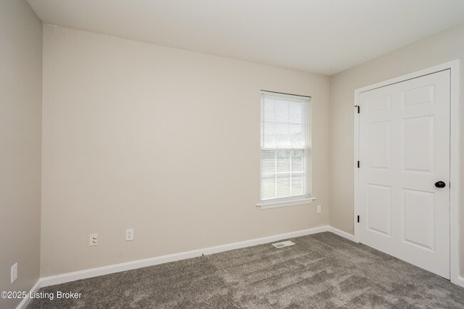 Building Photo - 311 Tyler Pkwy