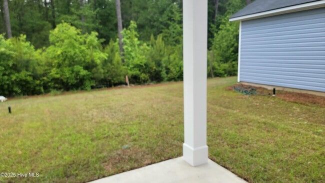 Building Photo - 434 Ladyfish Loop NW
