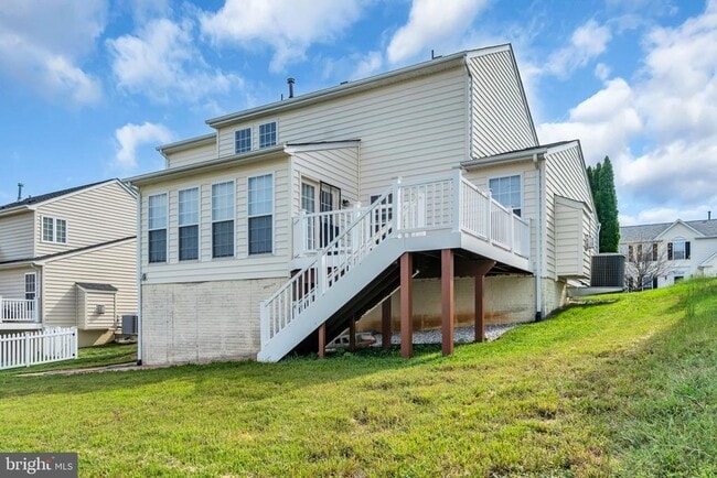 Building Photo - 5413 Silver Maple Ln