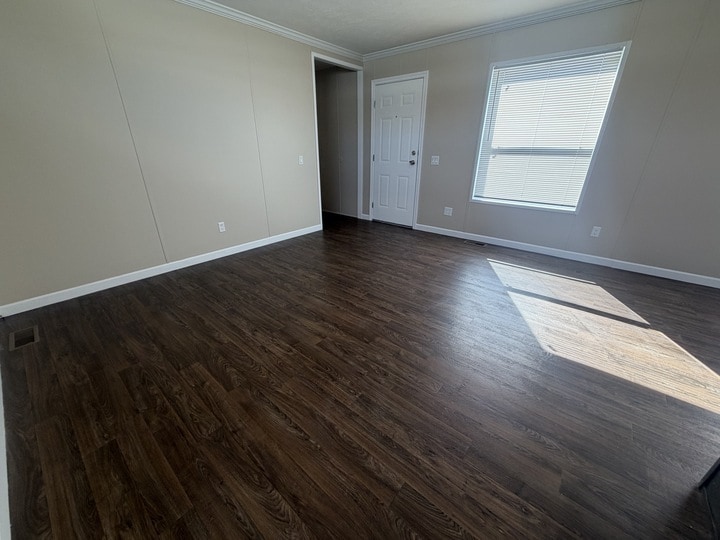 Building Photo - 38127 Ducharme Dr