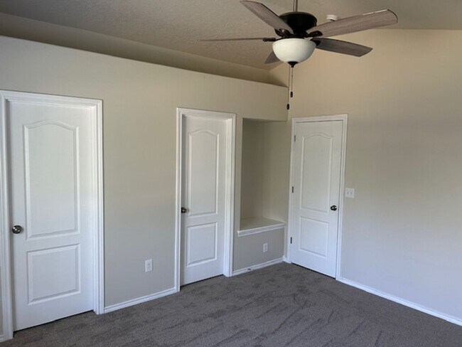 Building Photo - Cute Caldwell Home