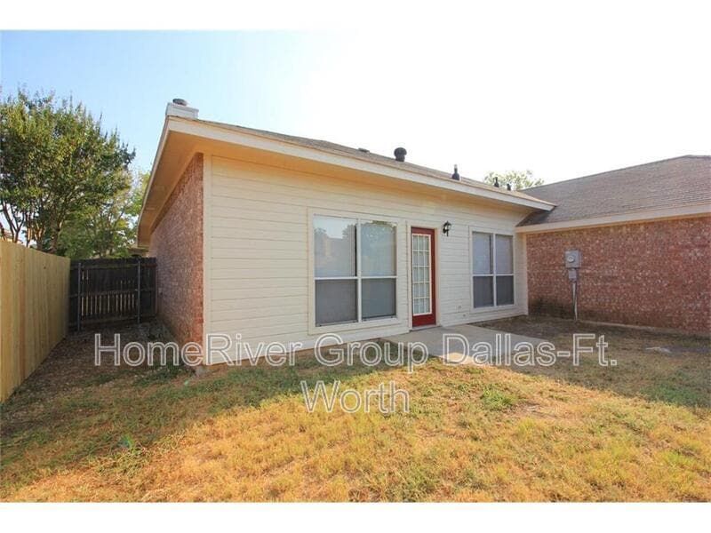 Building Photo - 442 Kimmel Dr