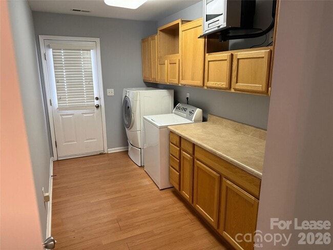 Building Photo - 11814 Chelton Ridge Ln