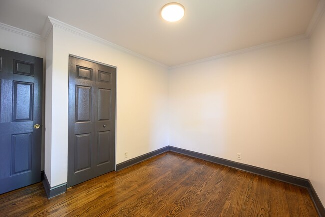 Building Photo - **REMODELED EAST NASHVILLE BUNGALOW IN HIG...