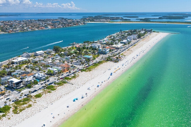 Building Photo - 113-112 12th Ave