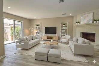 Building Photo - 14662 Perthshire Rd