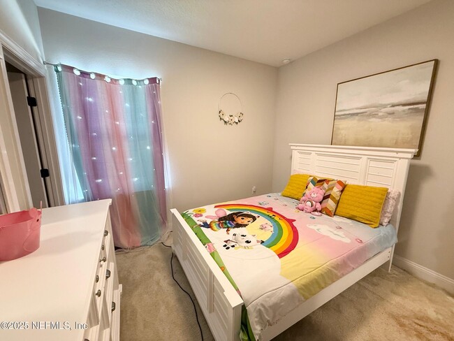 Building Photo - 676 Natureland Cir