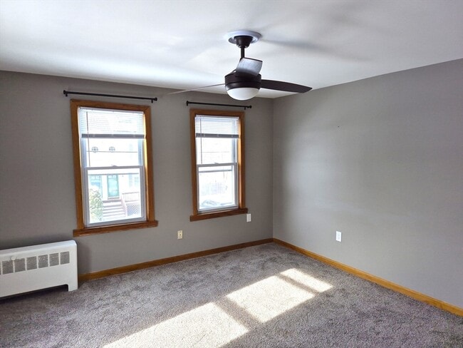 Building Photo - 53 Melrose Ave