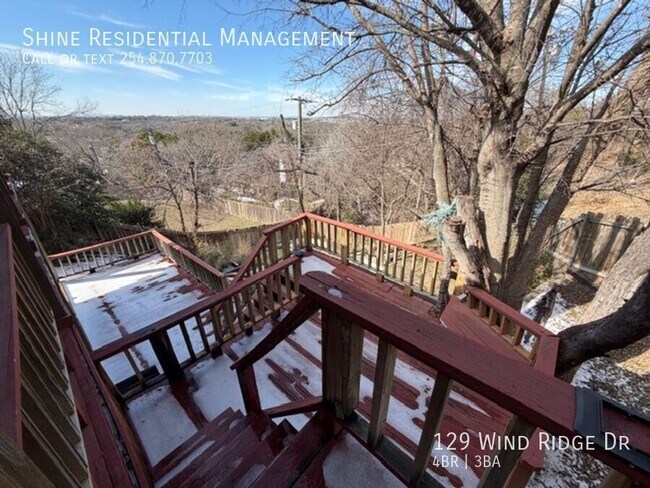 Building Photo - 129 Wind Ridge Dr