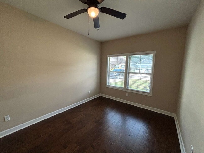 Building Photo - 113 Sandpiper Ln