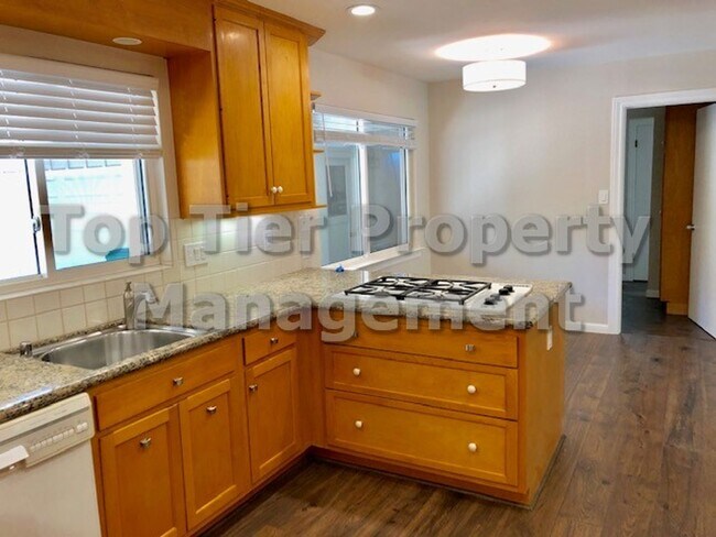 Building Photo - Very nice 4 Bed/3 Bath/2,145 Sqft House in West Danville available 6/15 for Lease!