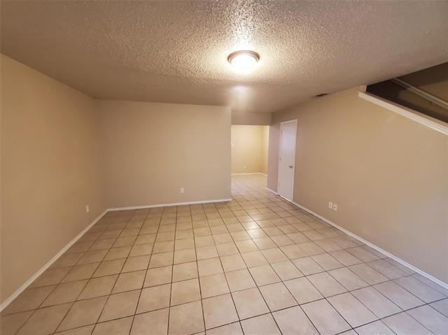 Building Photo - 2363 Summit Ln