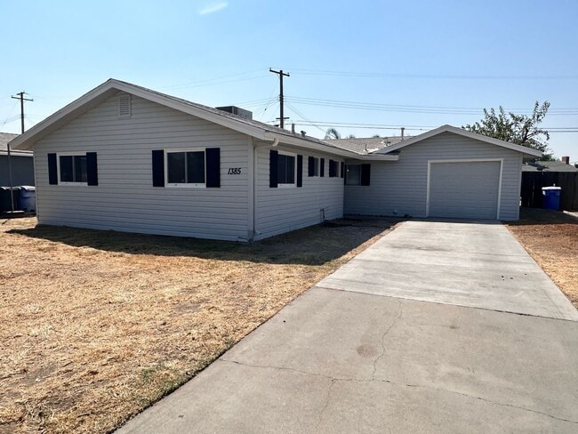 Primary Photo - APPLY AT WWW.CVHOMES.COM