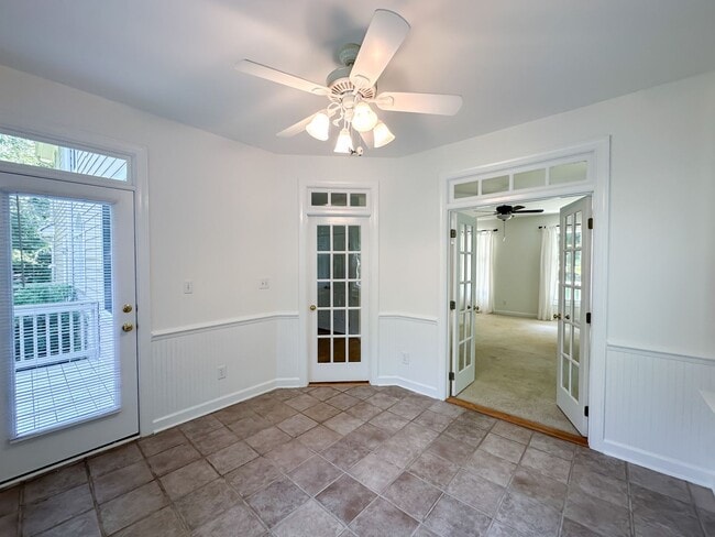 Building Photo - Cozy Oasis in Wake Forest!