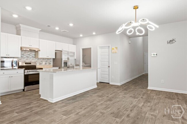 Building Photo - 142 Bottlebrush Dr