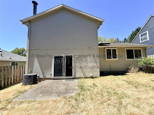 Building Photo - 7066 SW 156th Ave