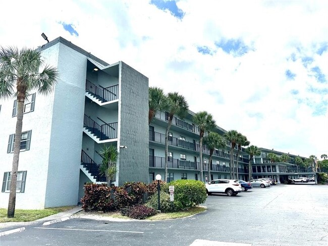 Building Photo - 9440 SW 8th St
