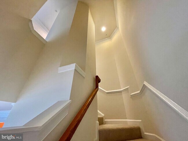 Building Photo - 3514 Tabard Ln