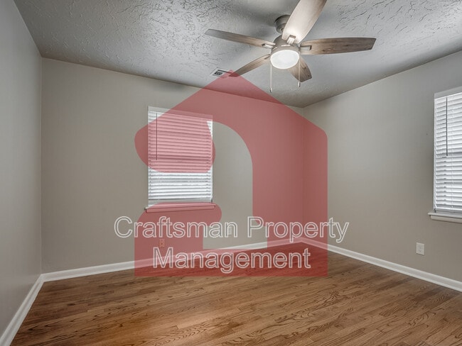 Building Photo - 10504 Ridgeview Dr