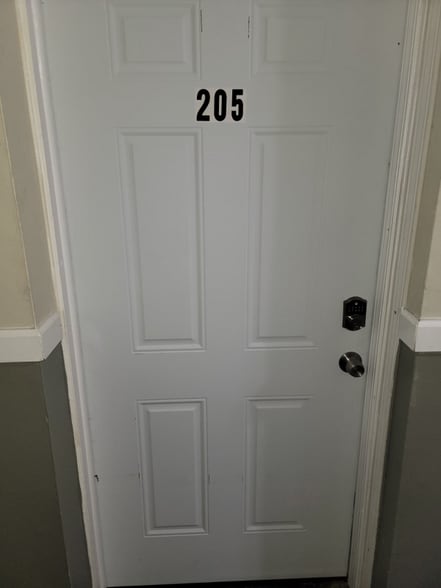 Building Photo - 13540 Superior Rd