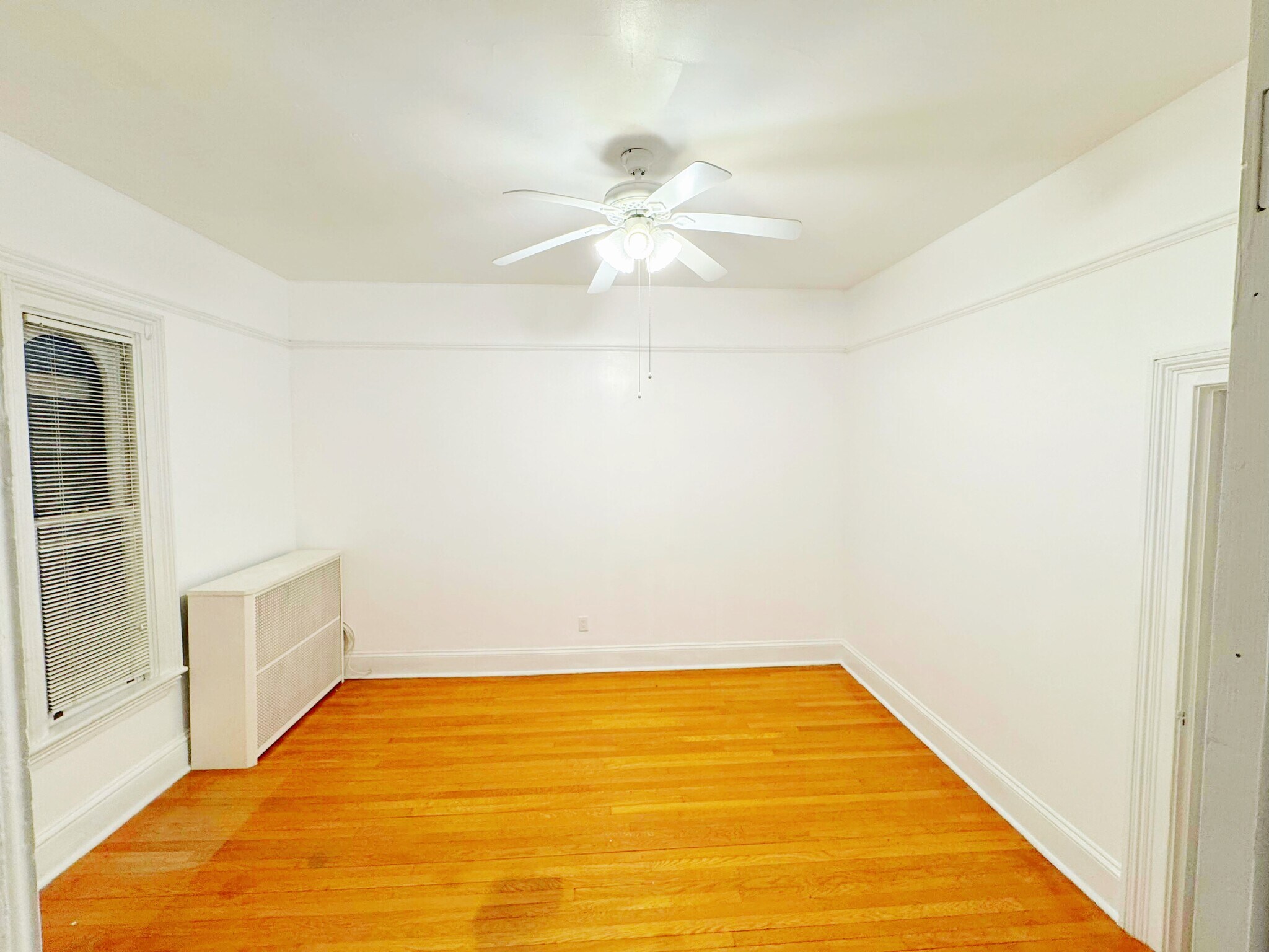 Building Photo - 1466 3rd St