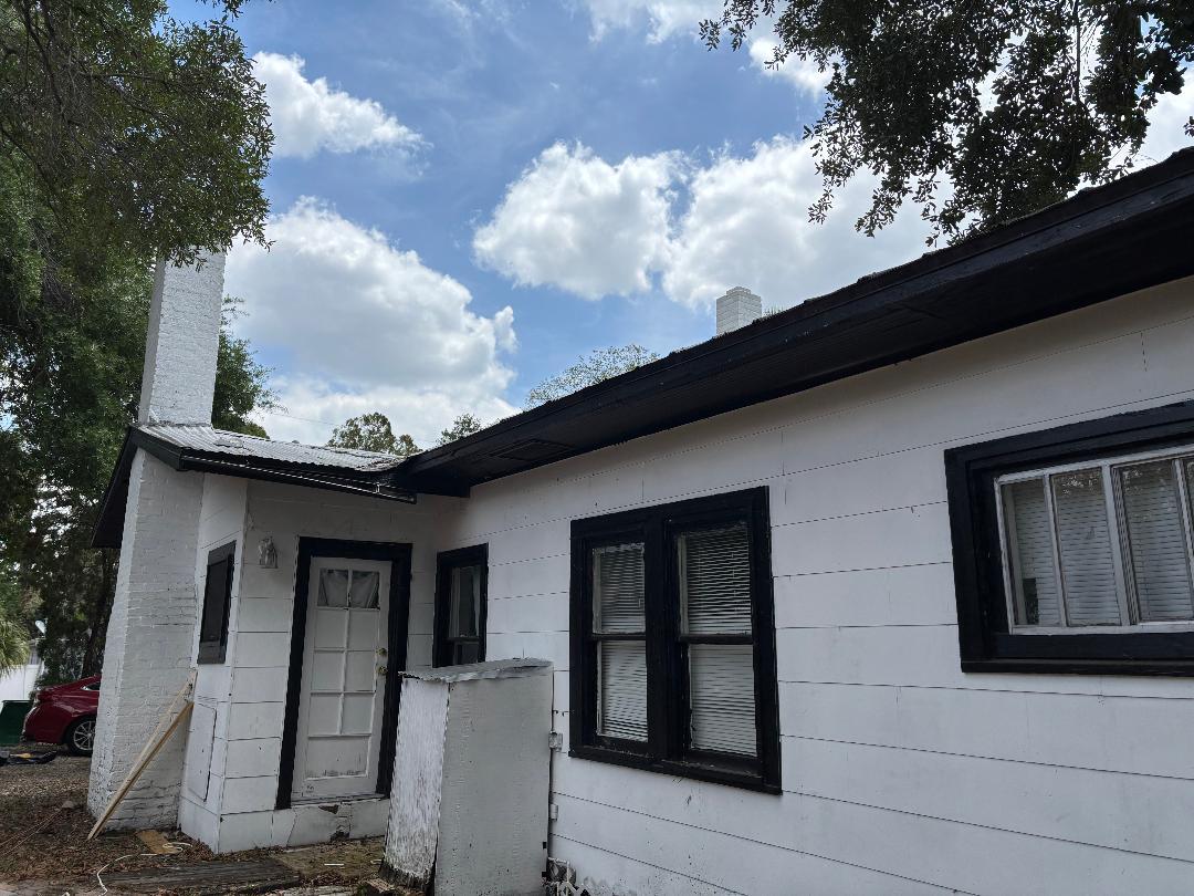 Building Photo - 8308 N 11th St