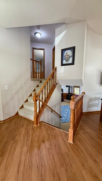 Building Photo - 3828 Fairhaven Rd