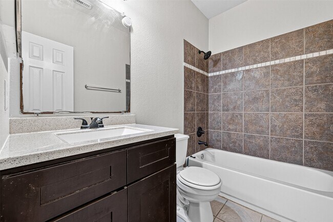 Building Photo - 10907 Barker Gate Ct