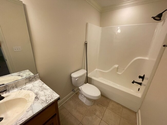 Building Photo - 3BR/3BA For Rent