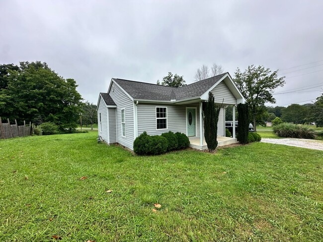 Building Photo - 2 Bedroom 1 Bath House in Benton